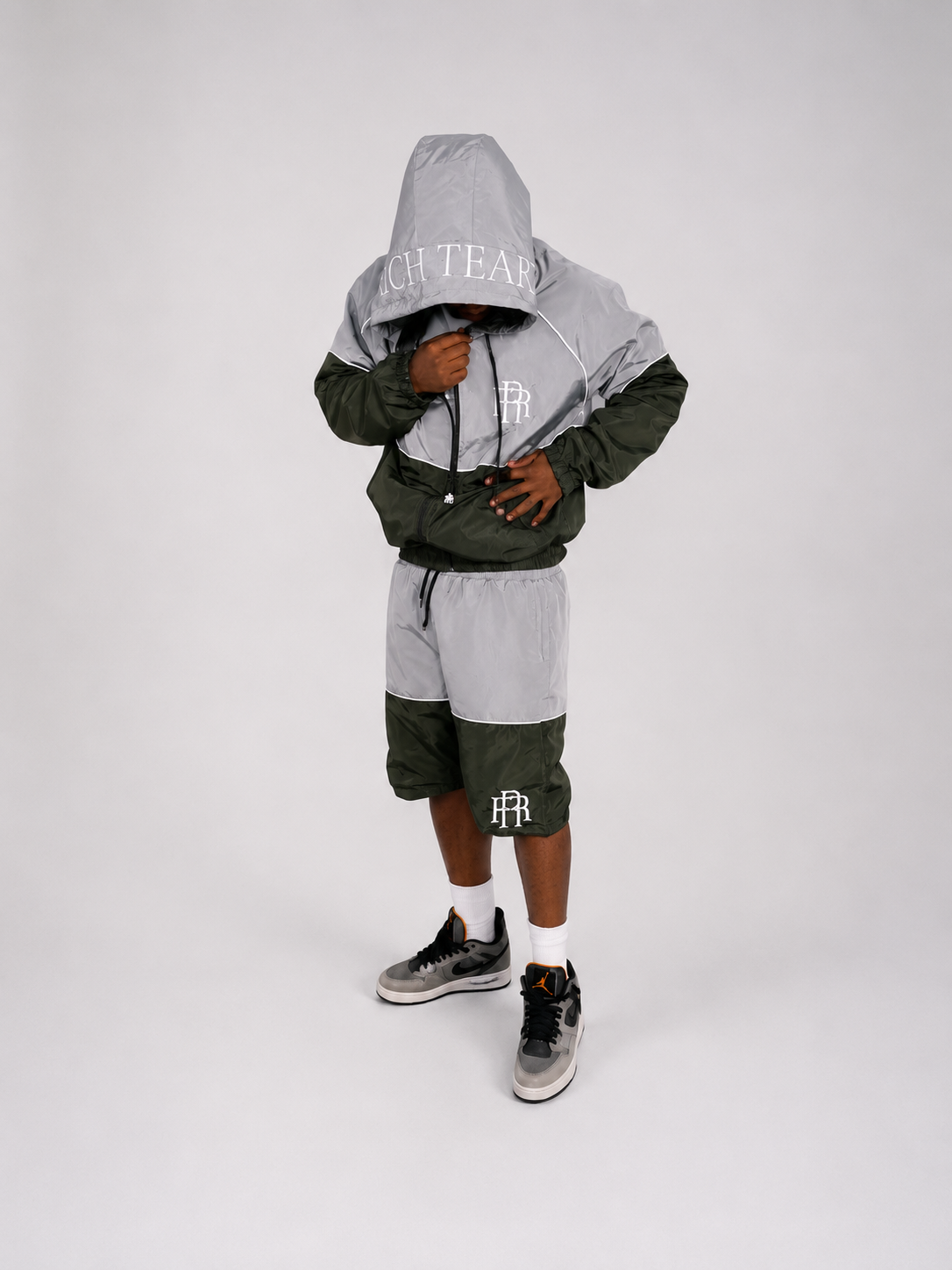 Limited Windbreakerz